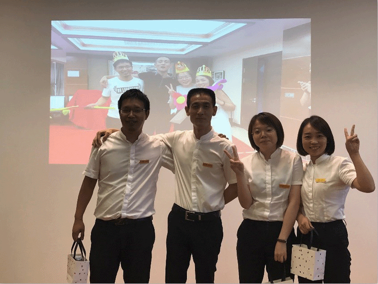 人生有崖    情义无价