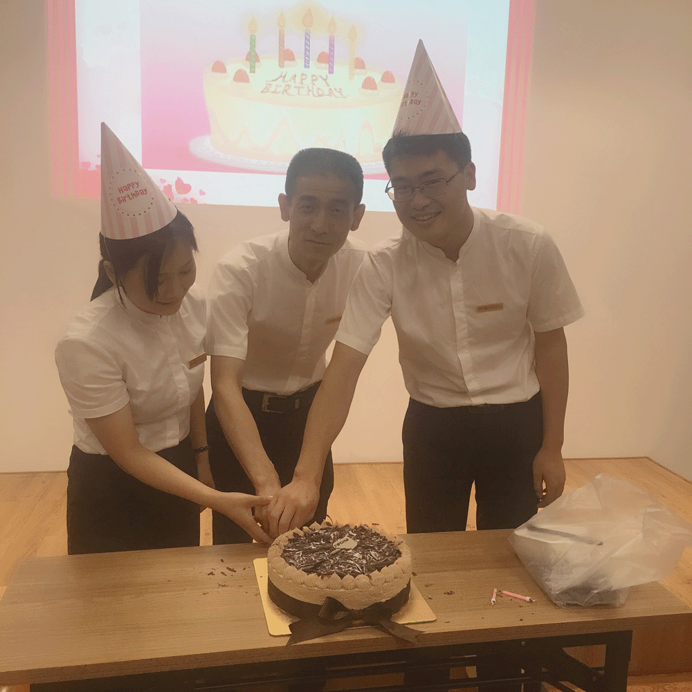 厚成九月份生日会